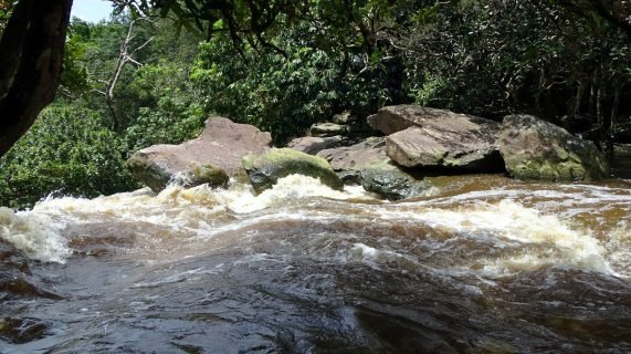 Popokvil_Waterfall_-_Bokor